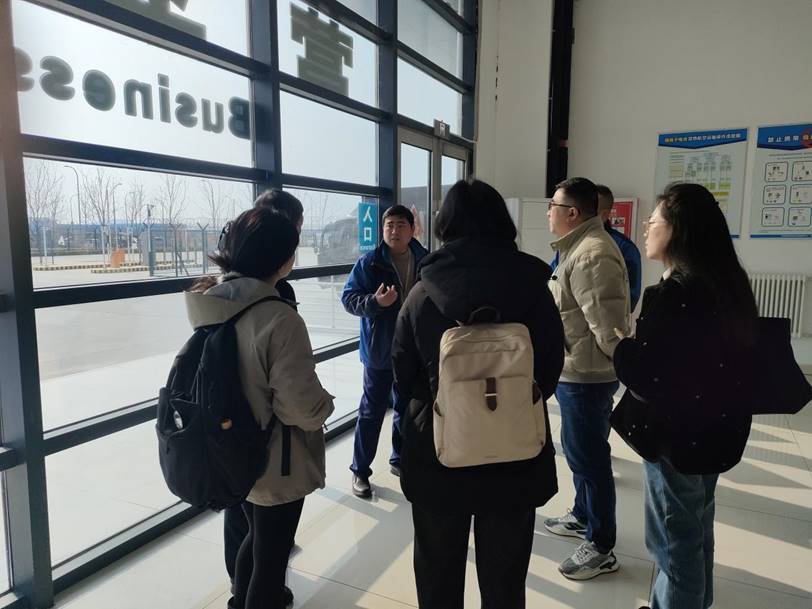 049b4acb52014e5684d16f0eeb8fde5